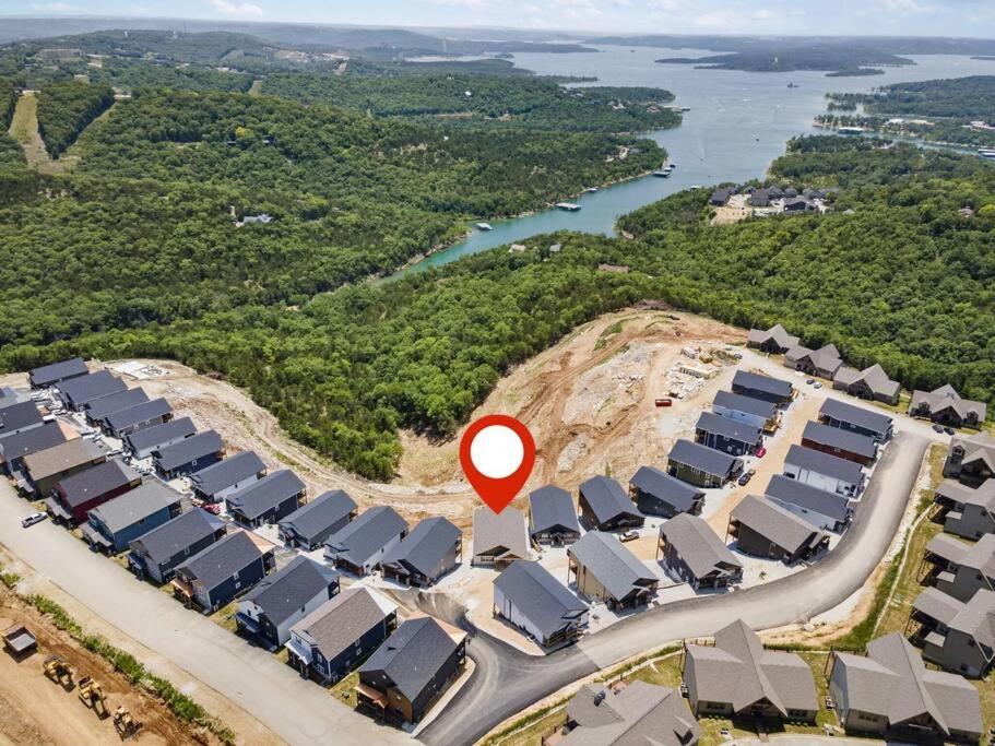The Lake Fish-Amazing Views-Sleeps 24-Indoor-Outdoor Pools 布蘭森 外观 照片