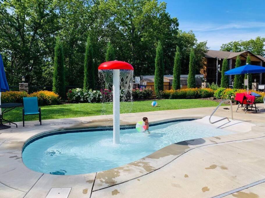 The Lake Fish-Amazing Views-Sleeps 24-Indoor-Outdoor Pools 布蘭森 外观 照片